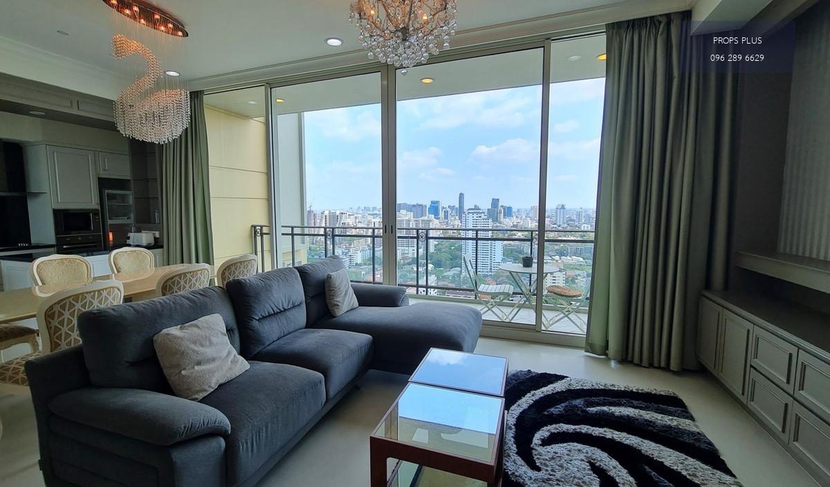 🏙 Royce Private Residences
📍 สุขุมวิท กรุงเทพฯ

✨ ชั้นสูง | วิวเมืองสวย

🔹 2 ห้องนอน
🔹 3 ห้องน้ำ
🔹 ครัวเปิด
🔹 ลิฟต์ส่วนตัว เพิ่มความเป็นส่วนตัวสูงสุด