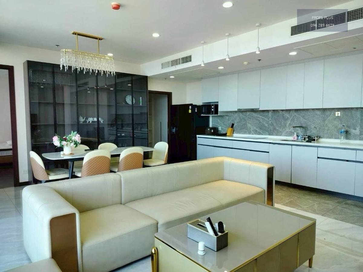 🏙 Penthouse หรูให้เช่า | Whizdom Inspire สุขุมวิท 101/1

ชั้น 46 • พื้นที่ 240 ตร.ม. • วิวแม่น้ำสวย

4 ห้องนอน | 4 ห้องน้ำ | ห้องแม่บ้าน
Living Room ใหญ่ + ห้องอเนกประสงค์

📍 500 ม. จาก BTS ปุณณวิถี
ติดห้าง True Digital Park